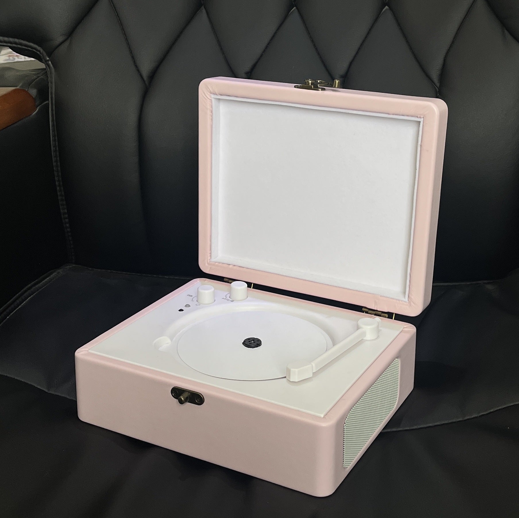 Bluetooth CD Player Retro Speaker with Hi-Fi Sound