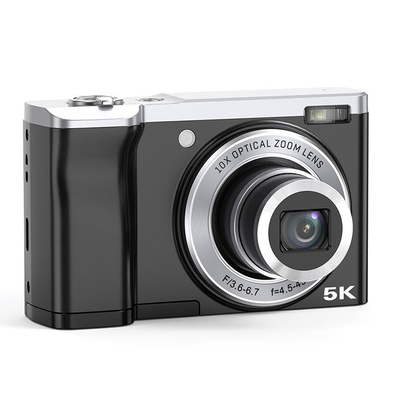 Digital Camera with Optical Zoom