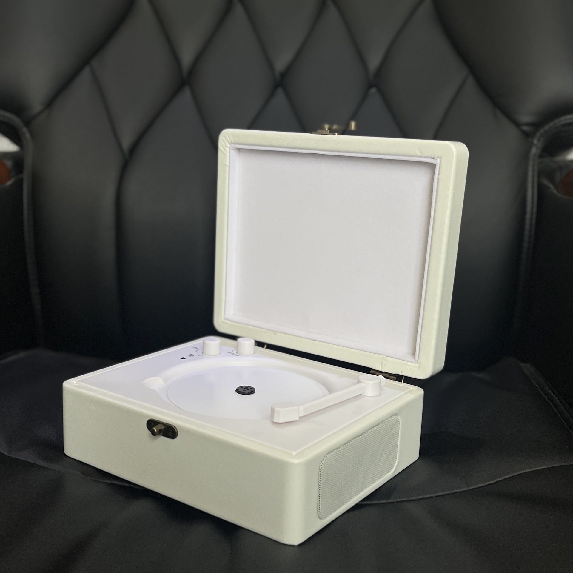 Bluetooth CD Player Retro Speaker with Hi-Fi Sound