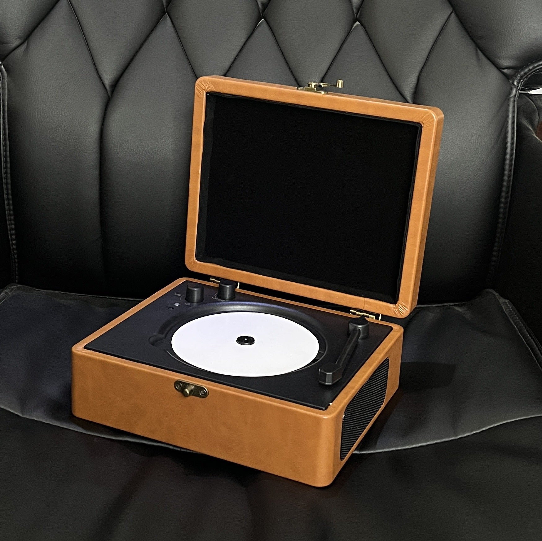 Bluetooth CD Player Retro Speaker with Hi-Fi Sound